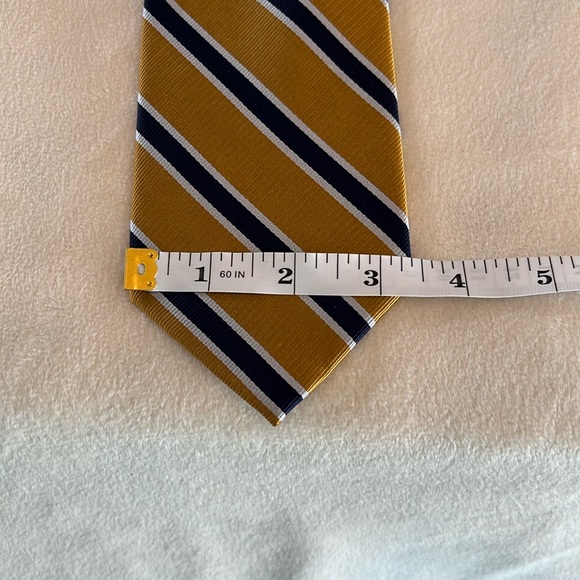 Jos. A. Bank Traveler Collection Gold, Navy Blue and Silver Long Tie 100% Silk - Picture 3 of 7